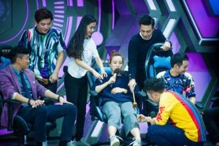 搞笑娱乐节目直播,欢乐无限，笑料百出